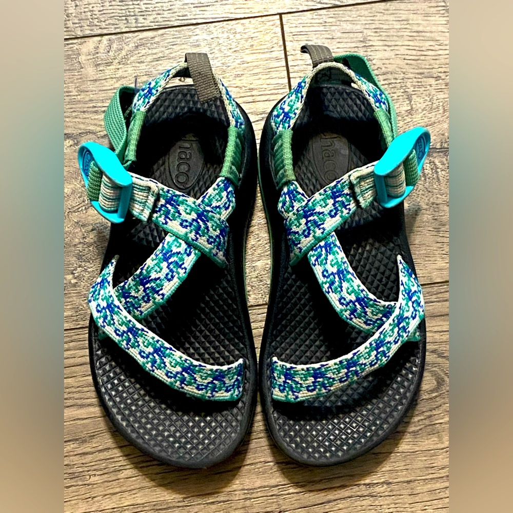 Chaco Kids Youth Sz 1 Z/1 Sandals Colorful